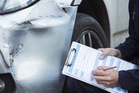 Car crash accident report